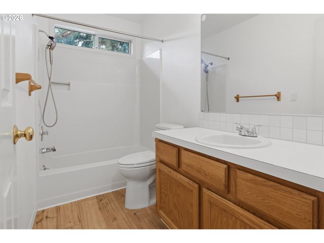 7035 Sw 164TH Ter, Beaverton, OR 97007