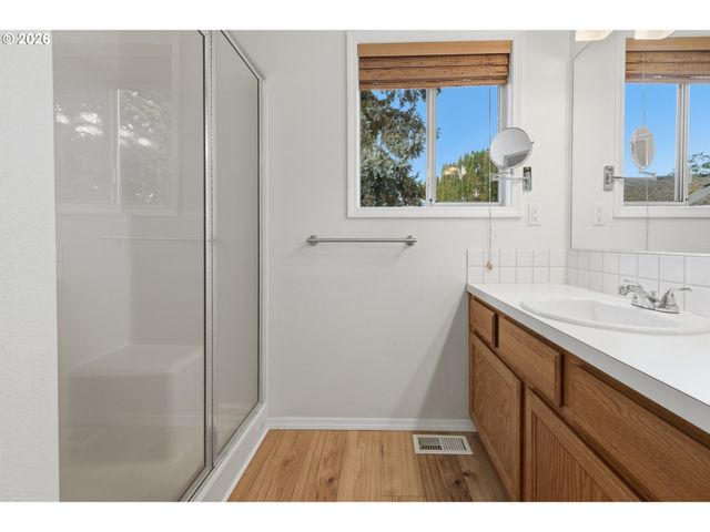 7035 Sw 164TH Ter, Beaverton, OR 97007