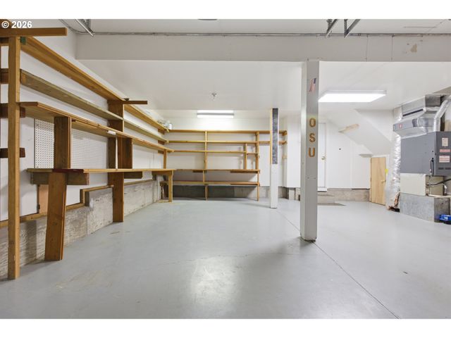 7035 Sw 164TH Ter, Beaverton, OR 97007