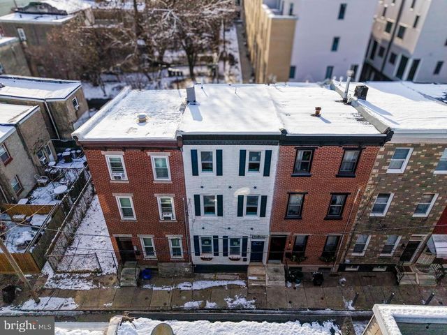 824 LELAND ST, Philadelphia, PA 19130