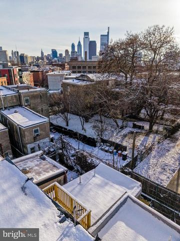 824 LELAND ST, Philadelphia, PA 19130