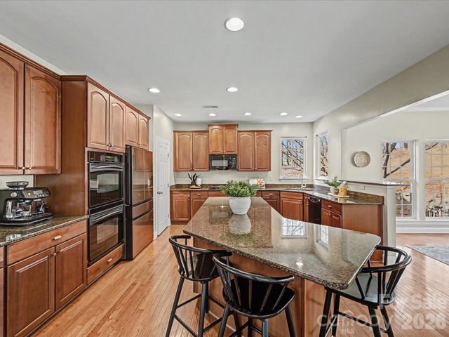 108 Braxton Gate Court, Mount Holly, NC 28120