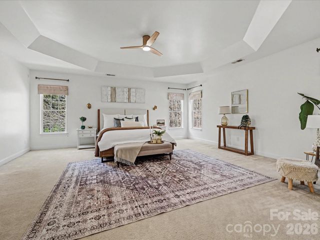 108 Braxton Gate Court, Mount Holly, NC 28120