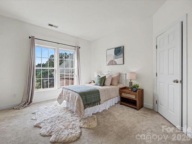 108 Braxton Gate Court, Mount Holly, NC 28120