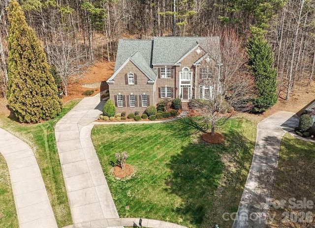 108 Braxton Gate Court, Mount Holly, NC 28120