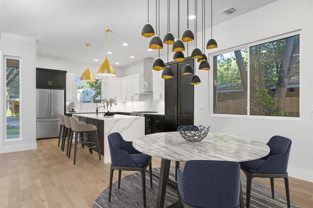 407 El Paso ST, Austin, TX 78704