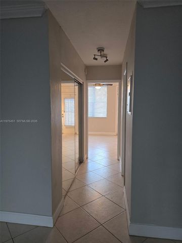 441 Collins Ave 19, Miami Beach, FL 33139