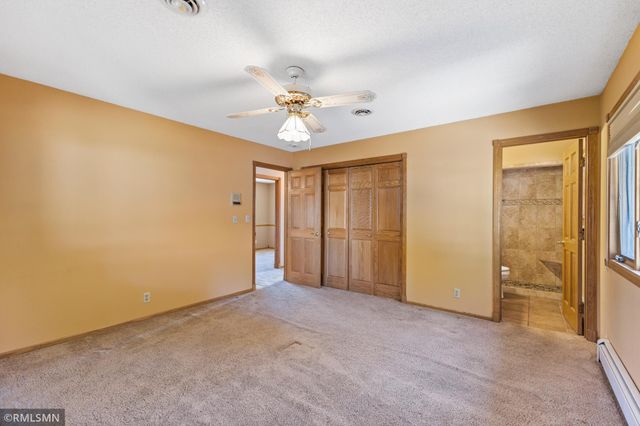 998 Kohlman Court, Maplewood, MN 55109