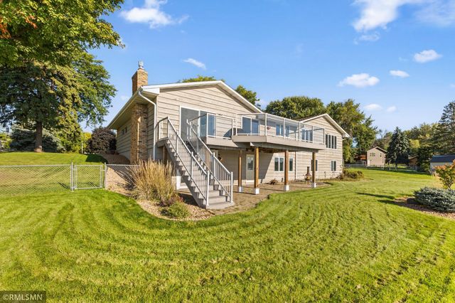 998 Kohlman Court, Maplewood, MN 55109