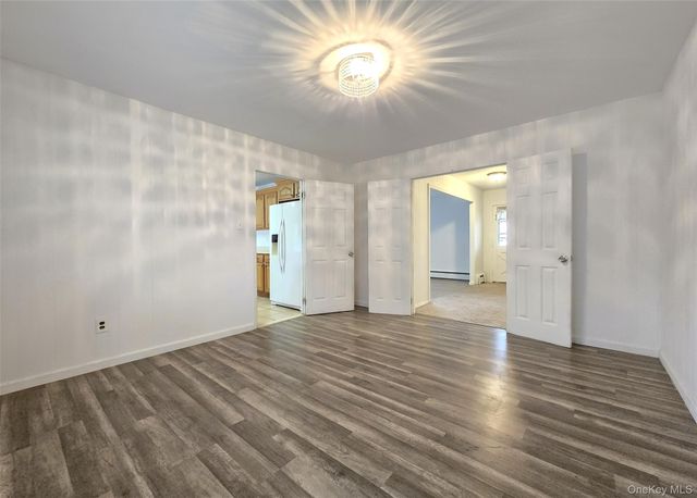 652 Hawkins Road E, Coram, NY 11727