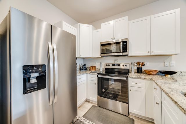 1004 McLaren Circle, Fort Walton Beach, FL 32547
