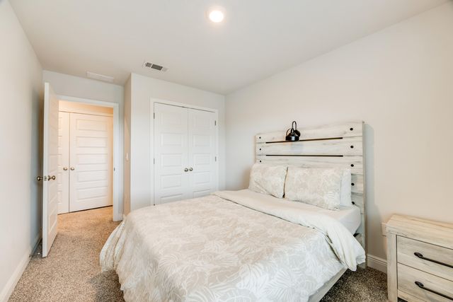 1004 McLaren Circle, Fort Walton Beach, FL 32547