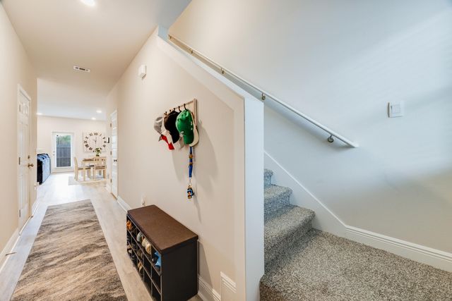 1004 McLaren Circle, Fort Walton Beach, FL 32547