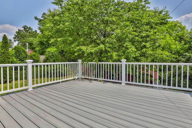 9 Mountain Road, Goffstown, NH 03045
