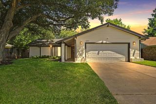 2007 Elmridge Drive, Arlington, TX 76012