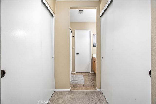 910 Pathfinder Way, Corona, CA 92878