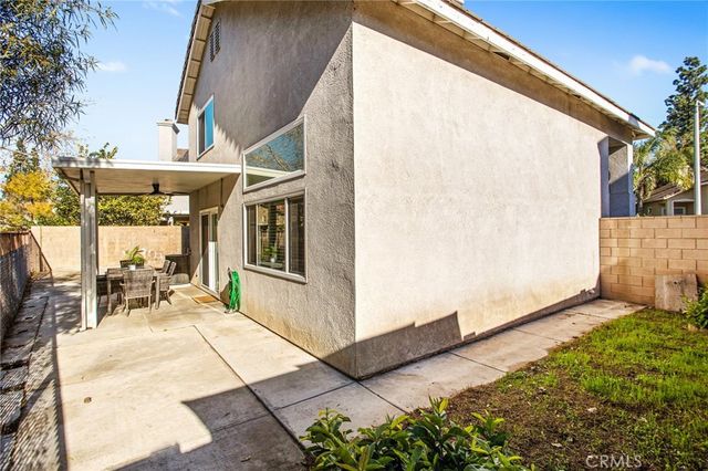 910 Pathfinder Way, Corona, CA 92878