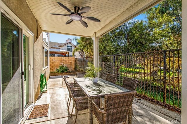 910 Pathfinder Way, Corona, CA 92878