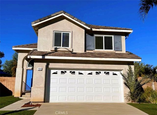 910 Pathfinder Way, Corona, CA 92878