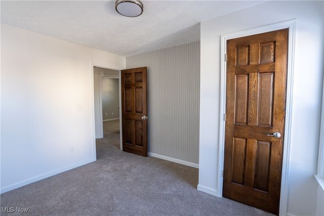 14 E Dartmore Avenue, Akron, OH 44301