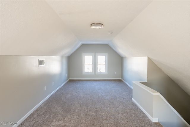 14 E Dartmore Avenue, Akron, OH 44301