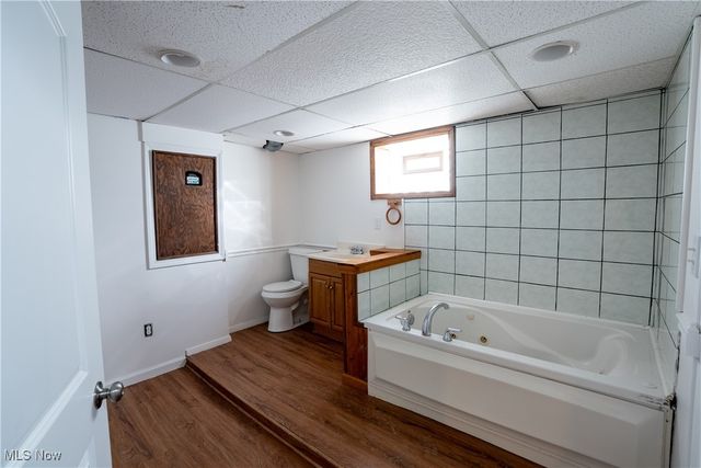 14 E Dartmore Avenue, Akron, OH 44301