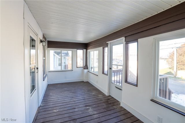 14 E Dartmore Avenue, Akron, OH 44301