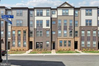 45916 SWALLOW TER, Sterling, VA 20165