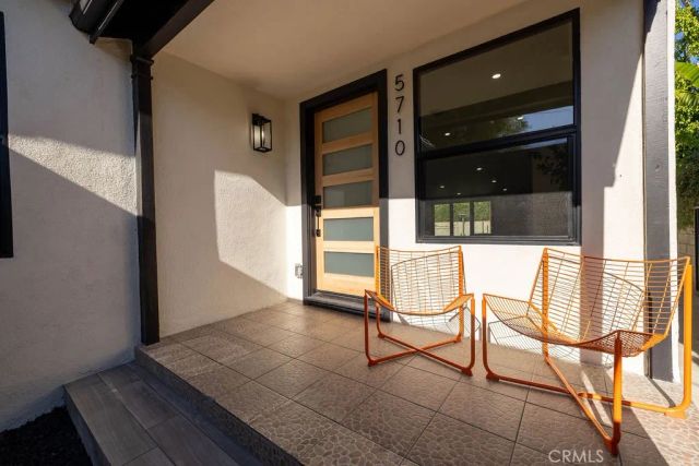 5710 Wilbur, Tarzana, CA 91356