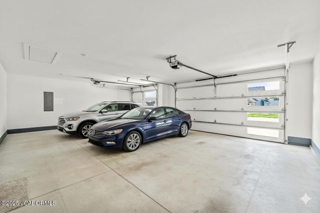 6495 GATEWAY ARCH WAY, Ashland, MO 65010