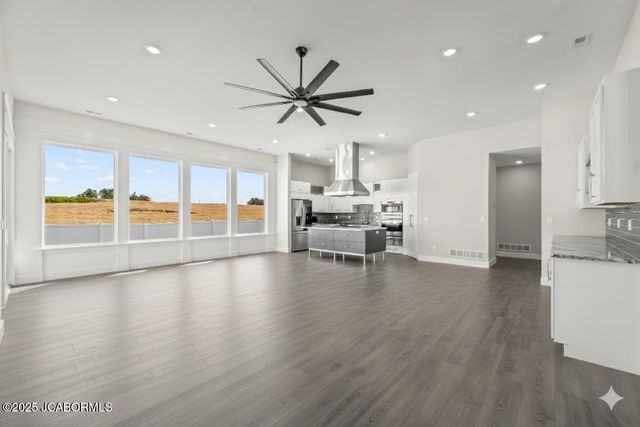 6495 GATEWAY ARCH WAY, Ashland, MO 65010