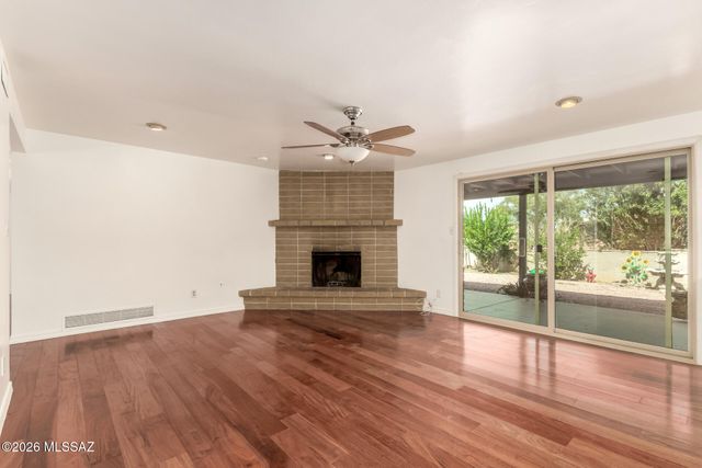 8909 E Palm Tree Drive, Tucson, AZ 85710