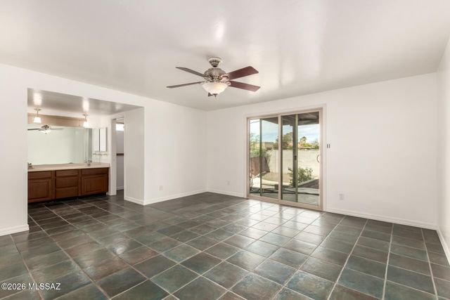 8909 E Palm Tree Drive, Tucson, AZ 85710