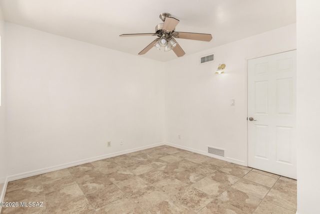 8909 E Palm Tree Drive, Tucson, AZ 85710