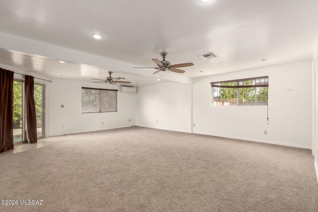 8909 E Palm Tree Drive, Tucson, AZ 85710