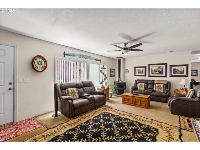 80939 TURKEY RUN Rd, Creswell, OR 97426