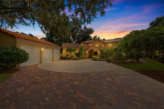 7240 DR MARTIN LUTHER KING JR STREET S, St Petersburg, FL 33705