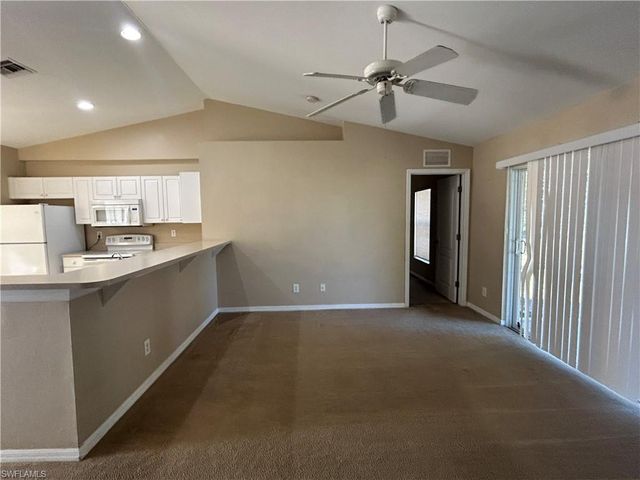 2016 NE 7th PL, Cape Coral, FL 33909