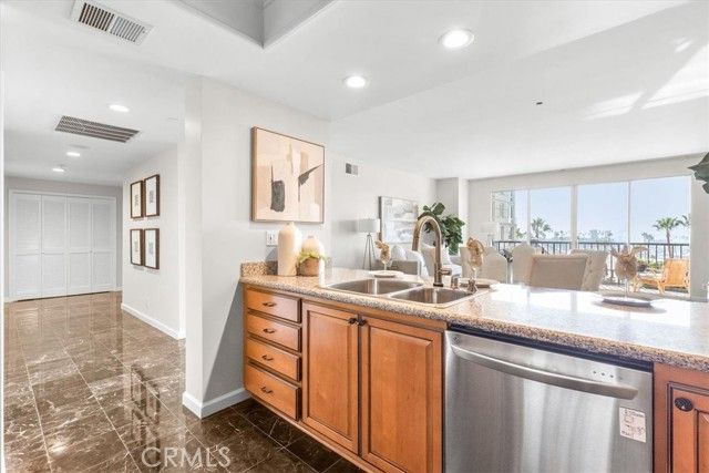 850 E Ocean Boulevard 209, Long Beach, CA 90802