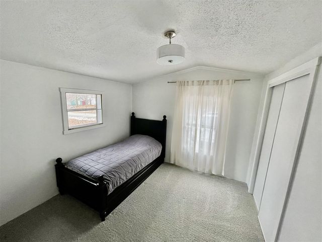 8771 Chain O Lakes Drive, Delton, MI 49046