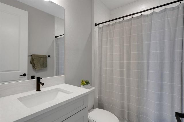 16804 SAVORY MIST CIRCLE, Bradenton, FL 34211