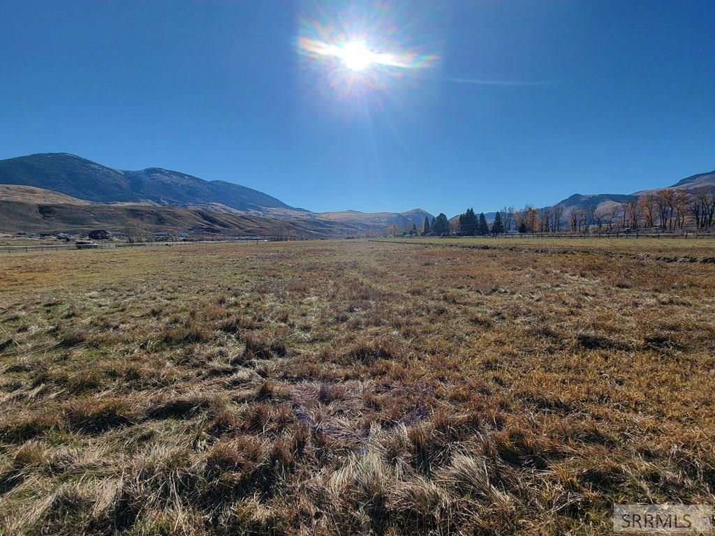 Image 4 of property listing at Lot 20 Golden Leaf Lane, Salmon, ID 83467