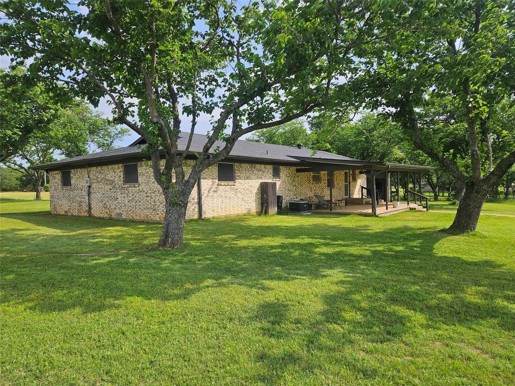 2620 County Road 531, Burleson, TX 76028