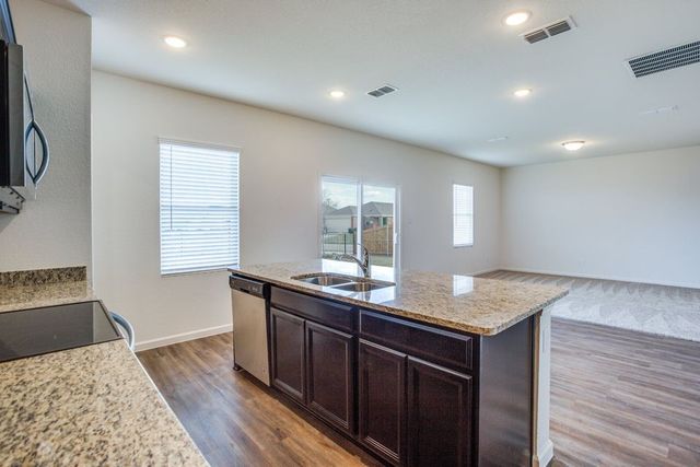 1804 Wolf Run, Anna, TX 75409