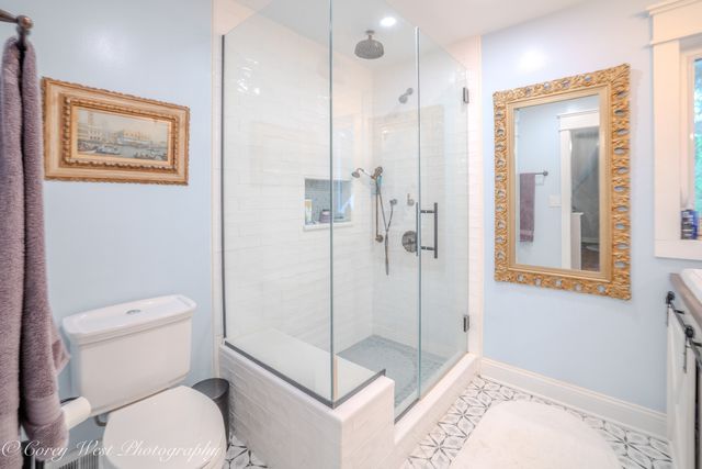 398 W Saint Charles Road, Elmhurst, IL 60126