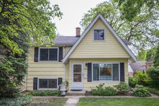 398 W Saint Charles Road, Elmhurst, IL 60126