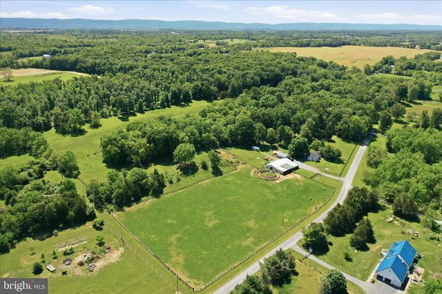 592 WILLINGHAM RD, Charles Town, WV 25414