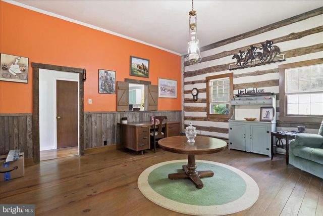 592 WILLINGHAM RD, Charles Town, WV 25414