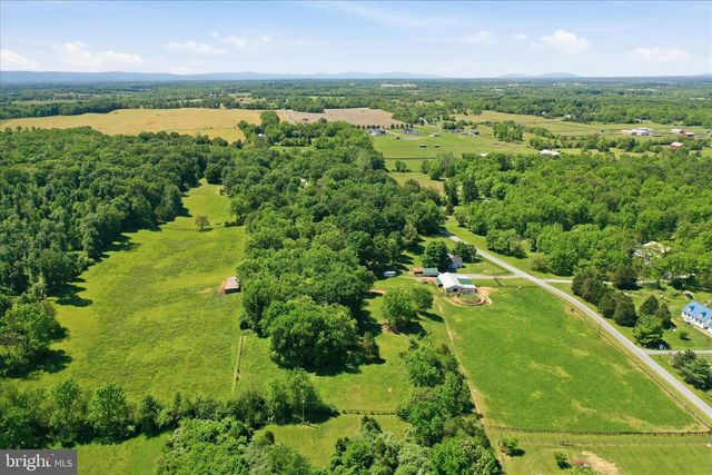 592 WILLINGHAM RD, Charles Town, WV 25414