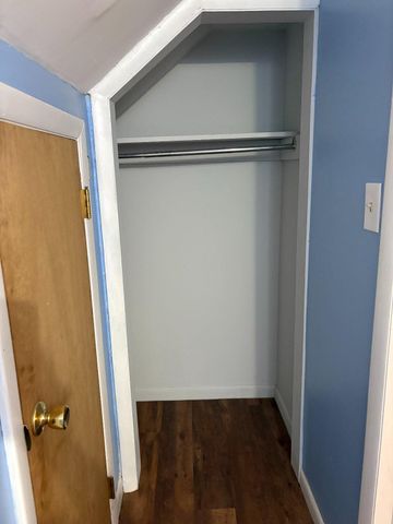 592 WILLINGHAM RD, Charles Town, WV 25414